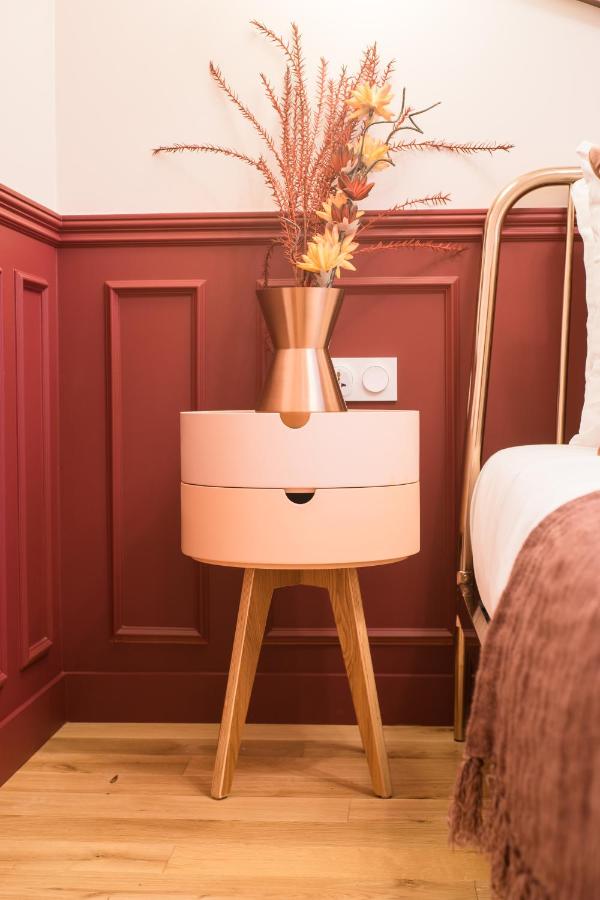 Miss Marguerite Suite - 3