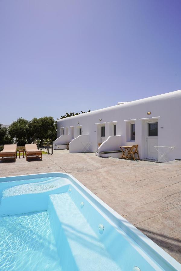 Casa Nostra Mykonos Boutique Rooms & Studios - 4