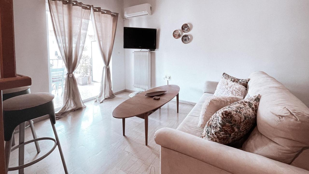 IVY Muse 1BR Apartment in Neos Kosmos Athens - 2