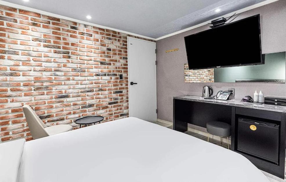 Hotel WO Yongsan Station - 4