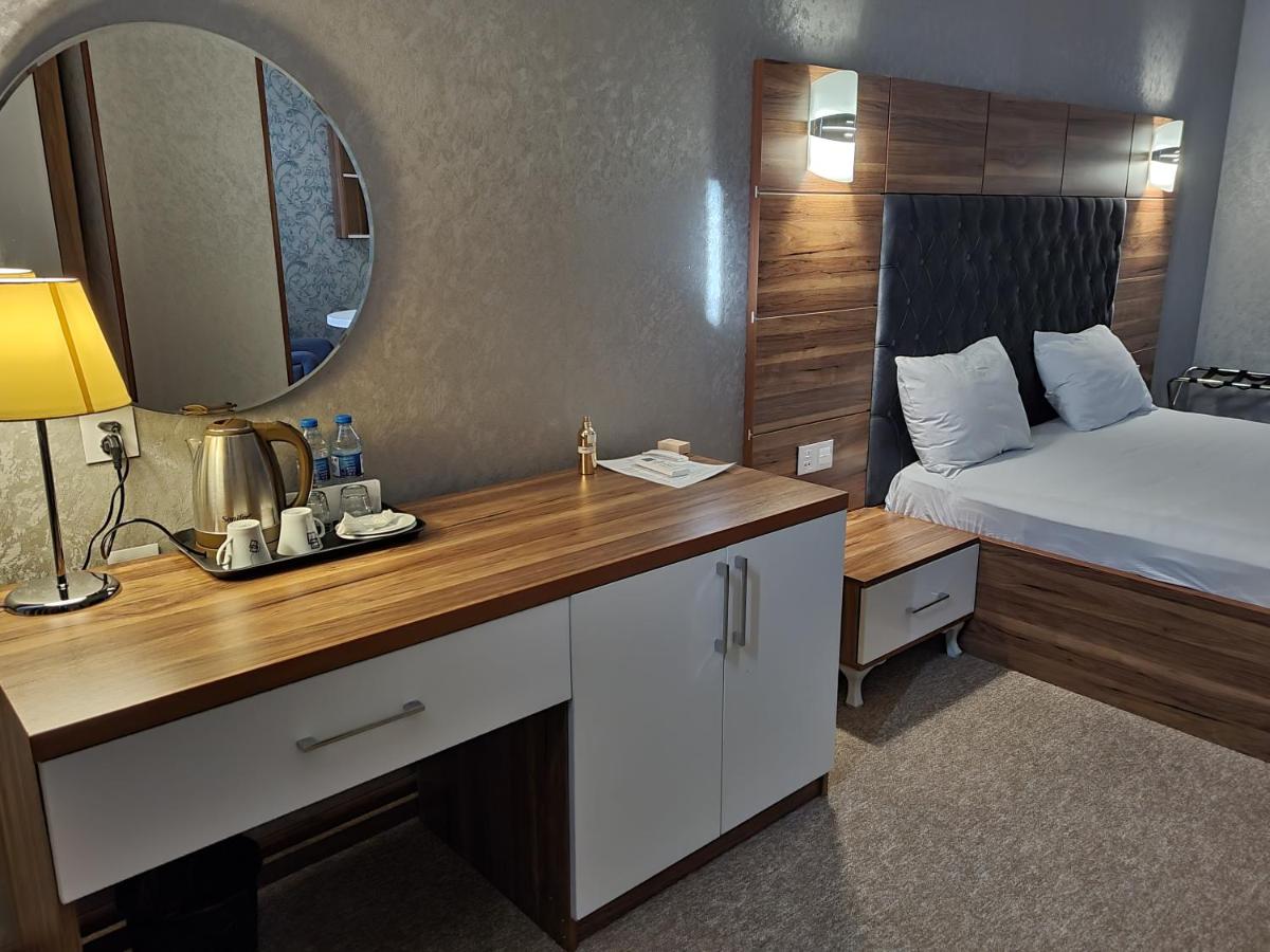 Royal Sapphire Hotel Baku photo
