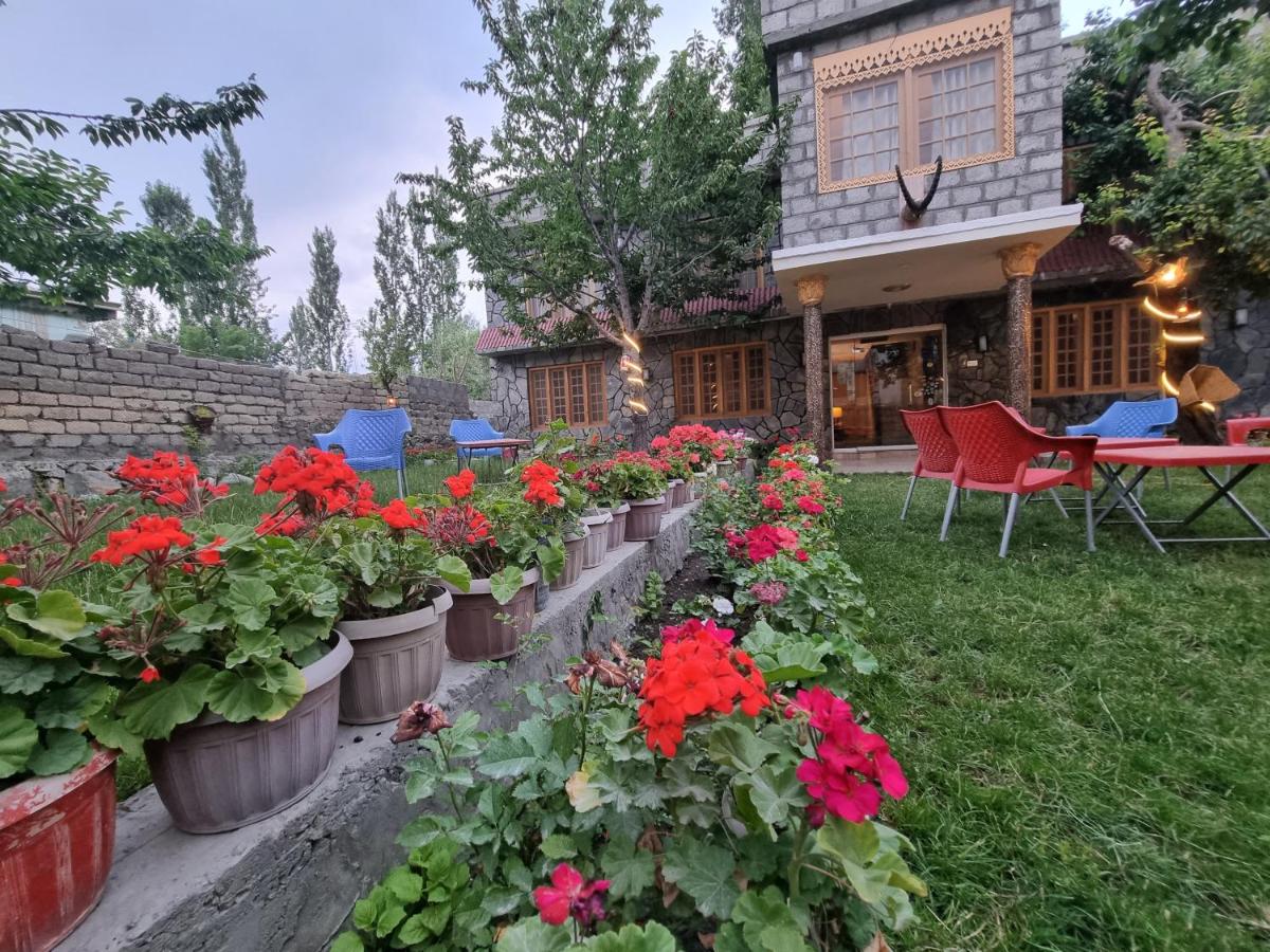 Фото Sehrish Guest House Skardu