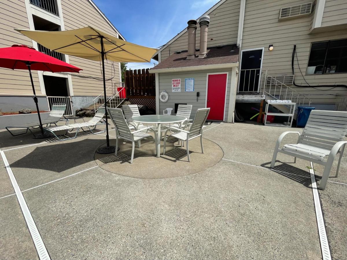 Sunnyside Inn — photo 18