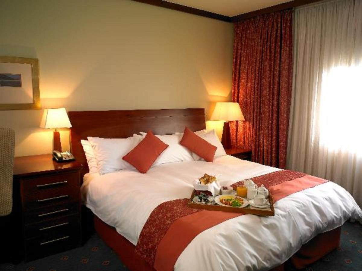 Peermont Walmont at the Grand Palm, Gaborone photo
