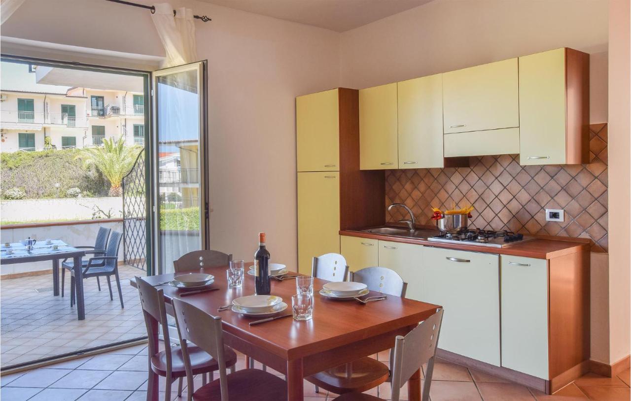 Awesome Apartment In Scalea With Wifi, Indoor Swimming Pool And 2 Bedrooms photo