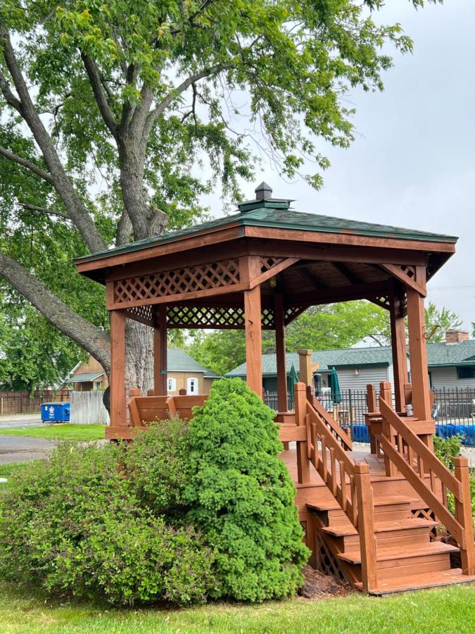 Viking Arms Inn - Ludington — photo 12