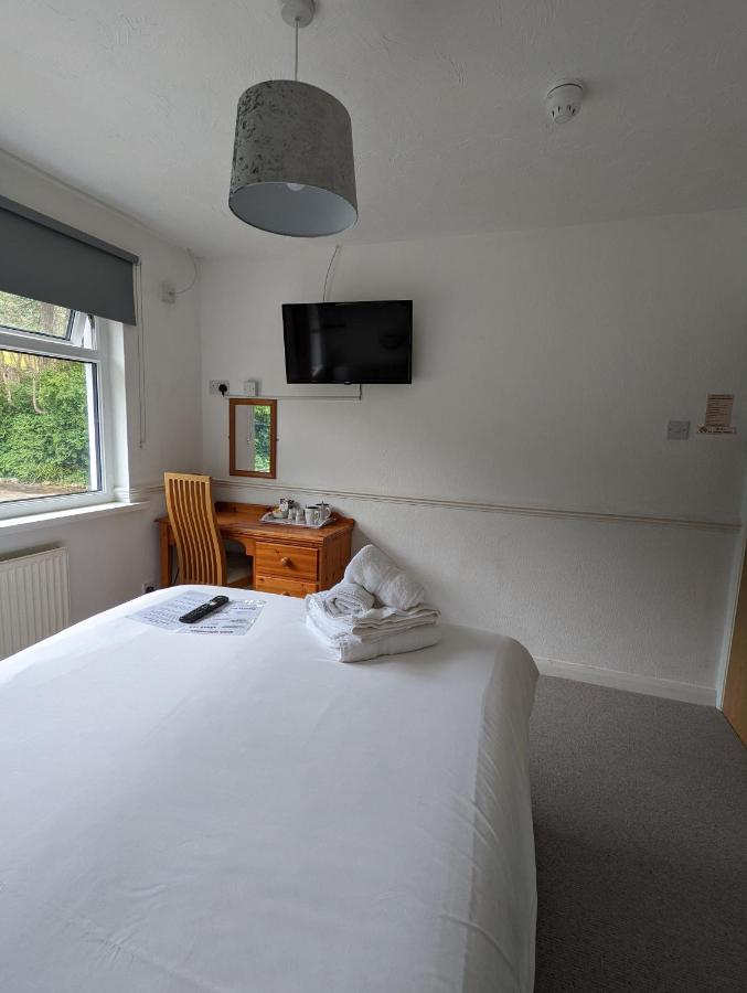 Cottage Court Hotel - Laterooms