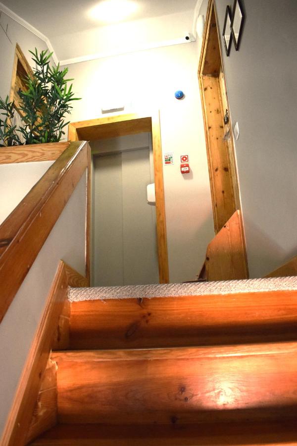 Apartamentos Colmeia - 3