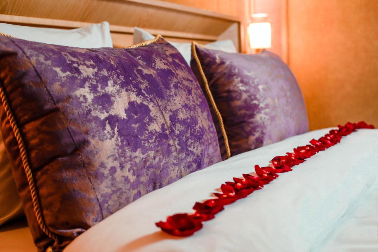 Regal Inn Badamdar Hotel photo
