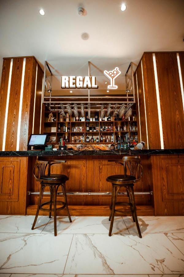 Regal Inn Badamdar Hotel photo
