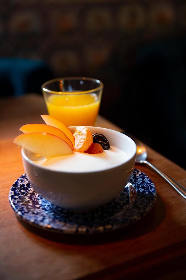 Rosalia's Menagerie Cocktail bar & InnUpstairs - 4