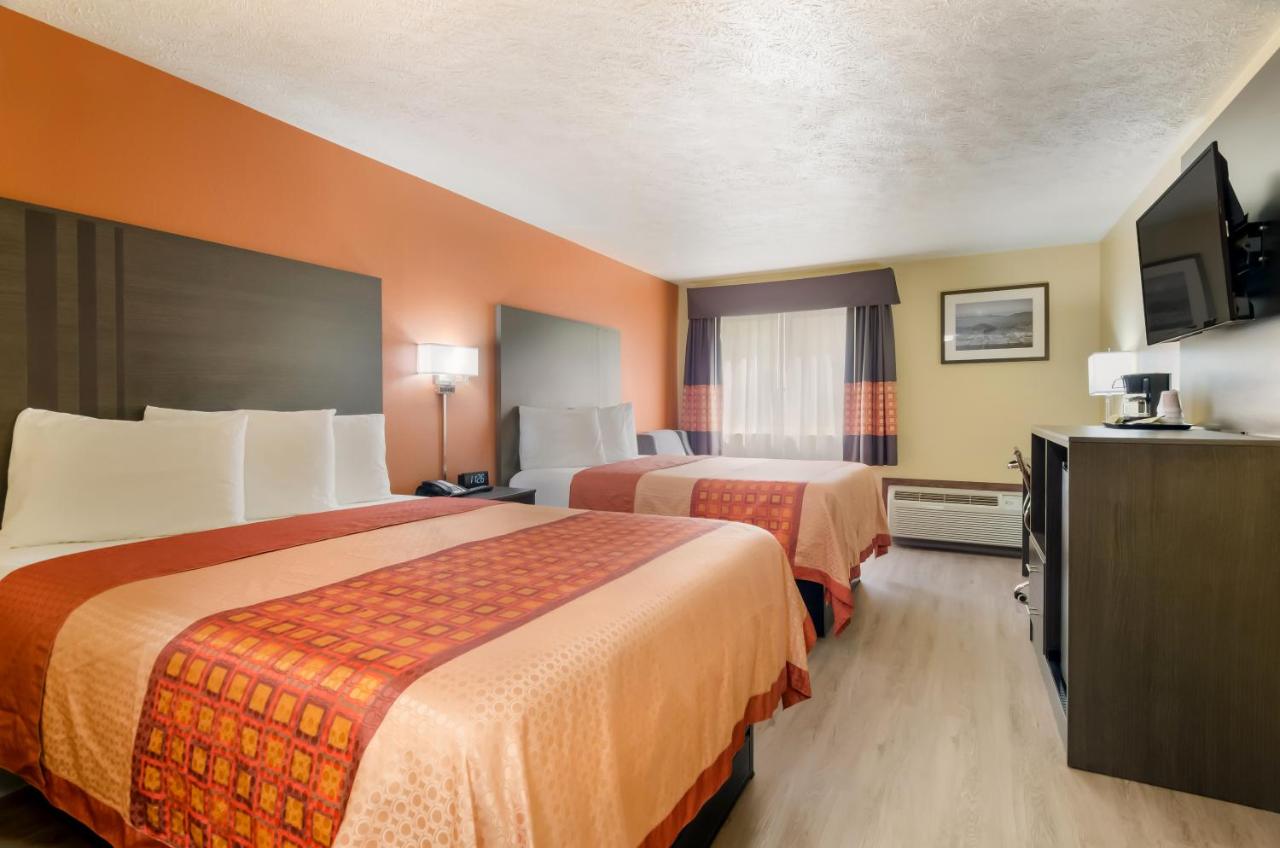 Americas Best Value Inn & Suites Independence VA — photo 15