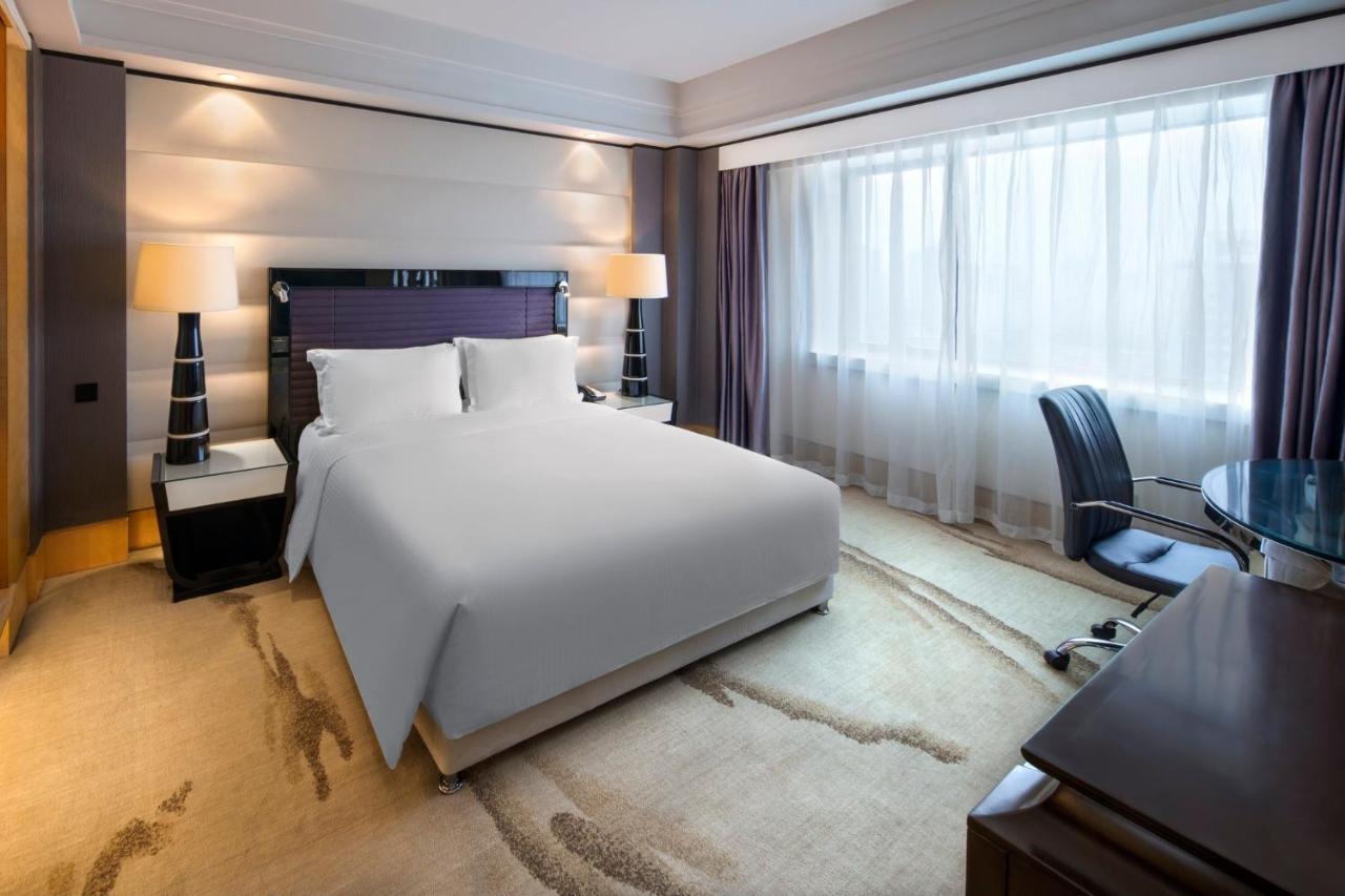 Crowne Plaza Chengdu City Center, an IHG Hotel photo