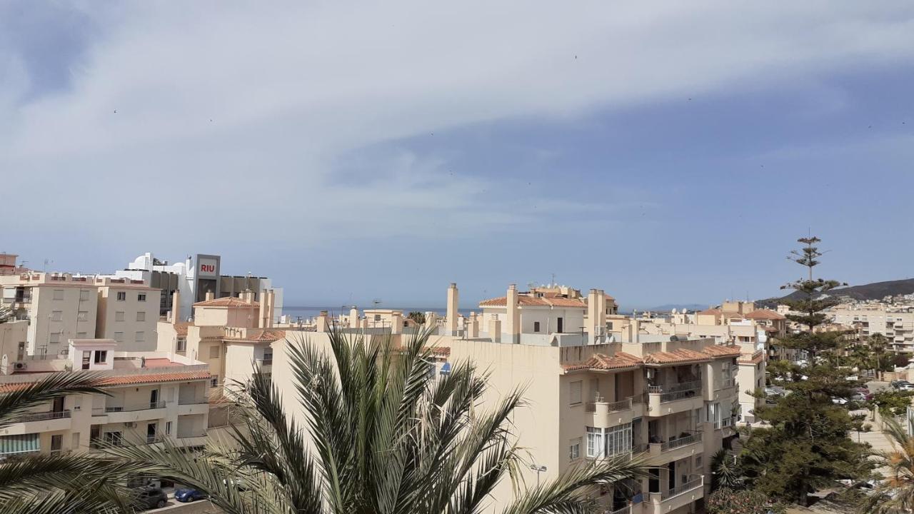 Amplío piso al lado de la playa en Nerja, Nerja – Bijgewerkte ...