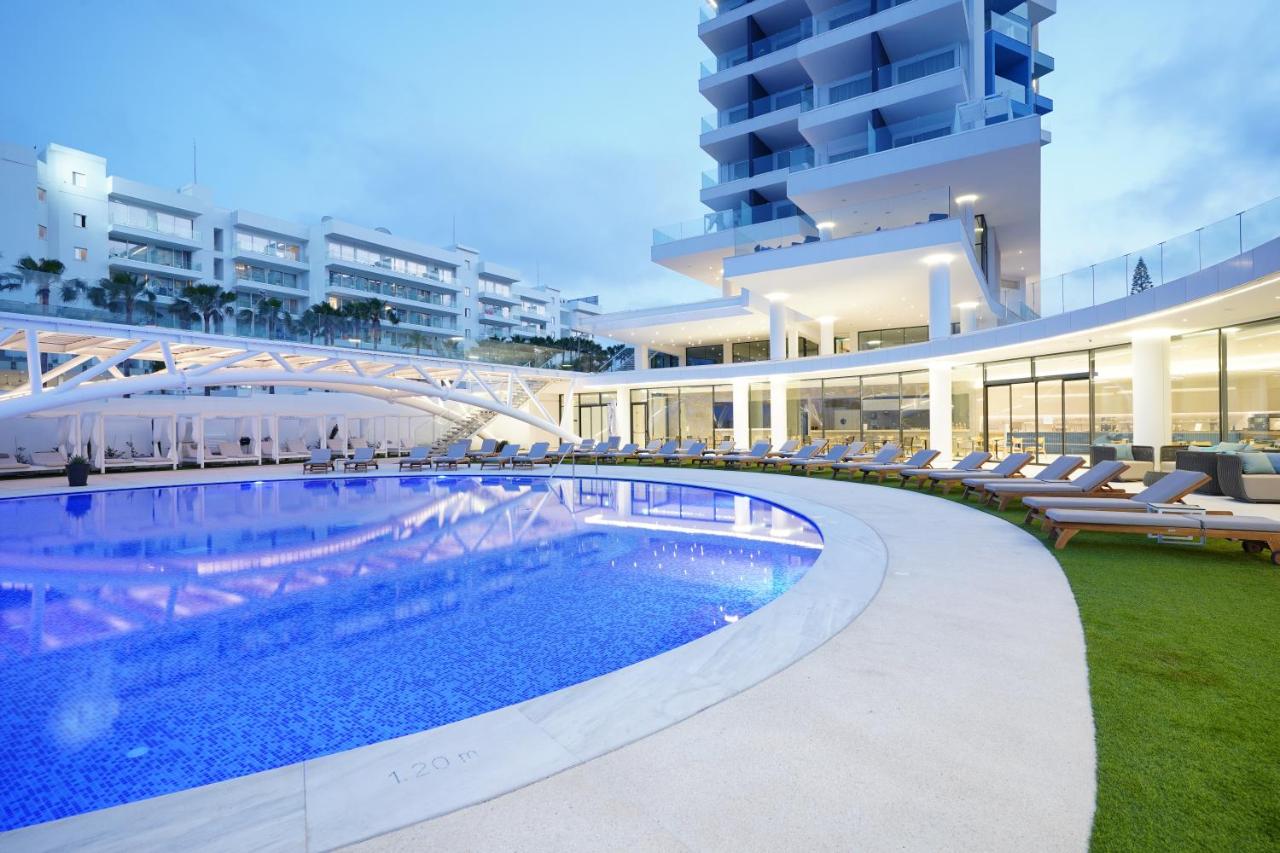 Flamingo Paradise Beach Hotel - Adults Only photo