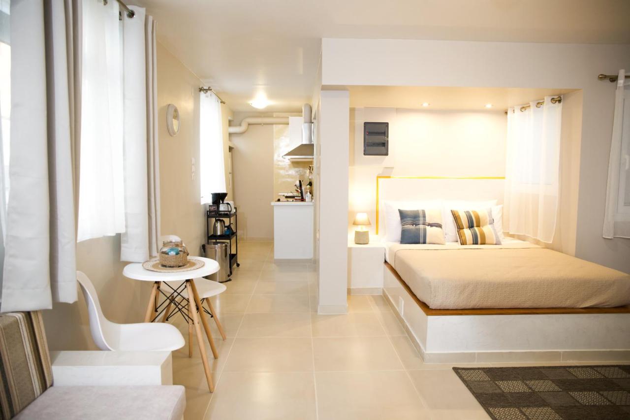 Praxitelis Luxury Apartments - 2