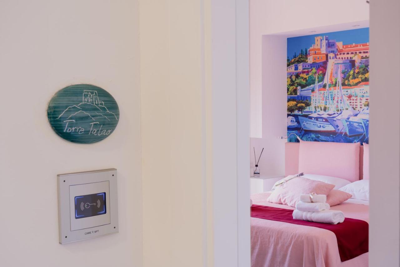 L'Orologio Guest Rooms photo