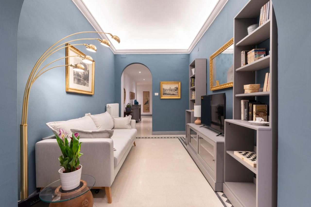 Dimora D'Azeglio with private patio