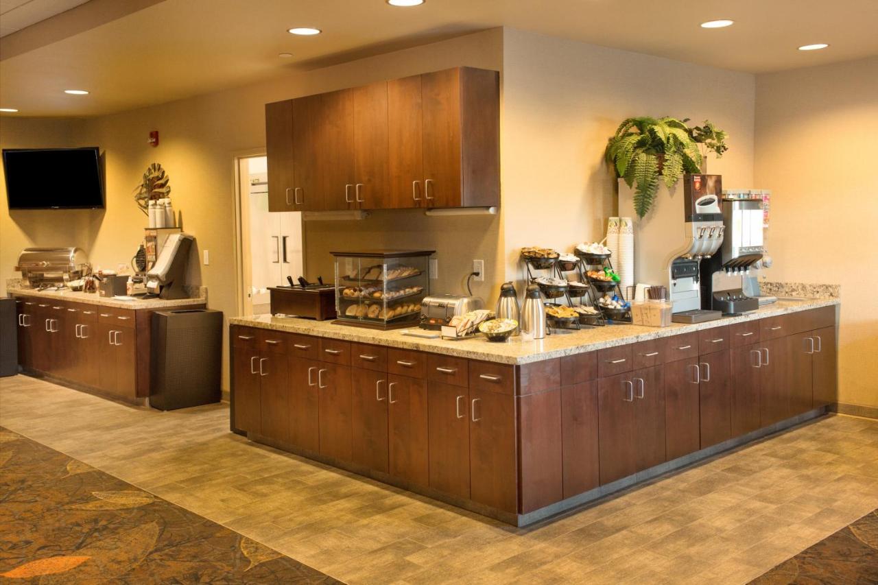 Little Missouri Inn & Suites Watford City — photo 12