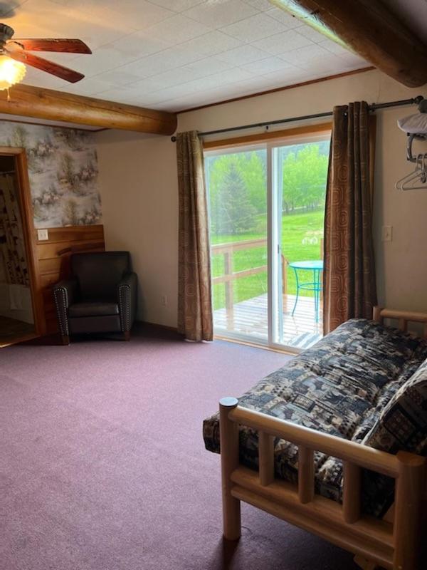 Spring Creek Inn — photo 17
