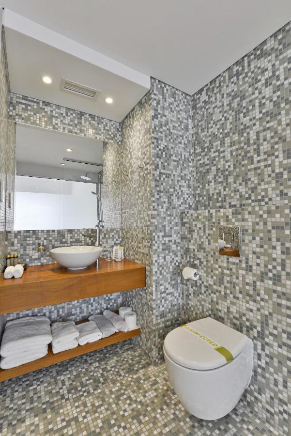 Napa Mermaid Hotel & Suites photo