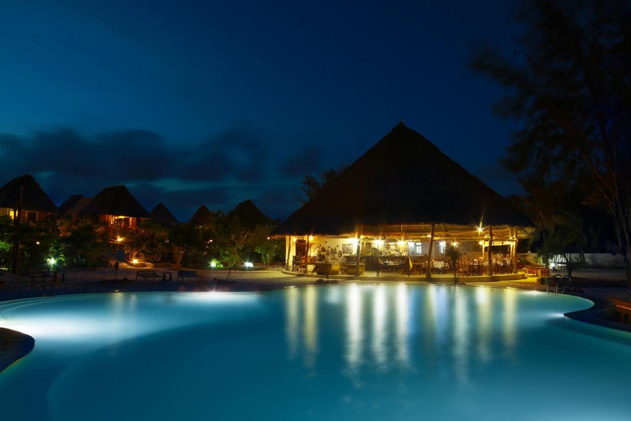 Image: Ujamaa Beach Resort