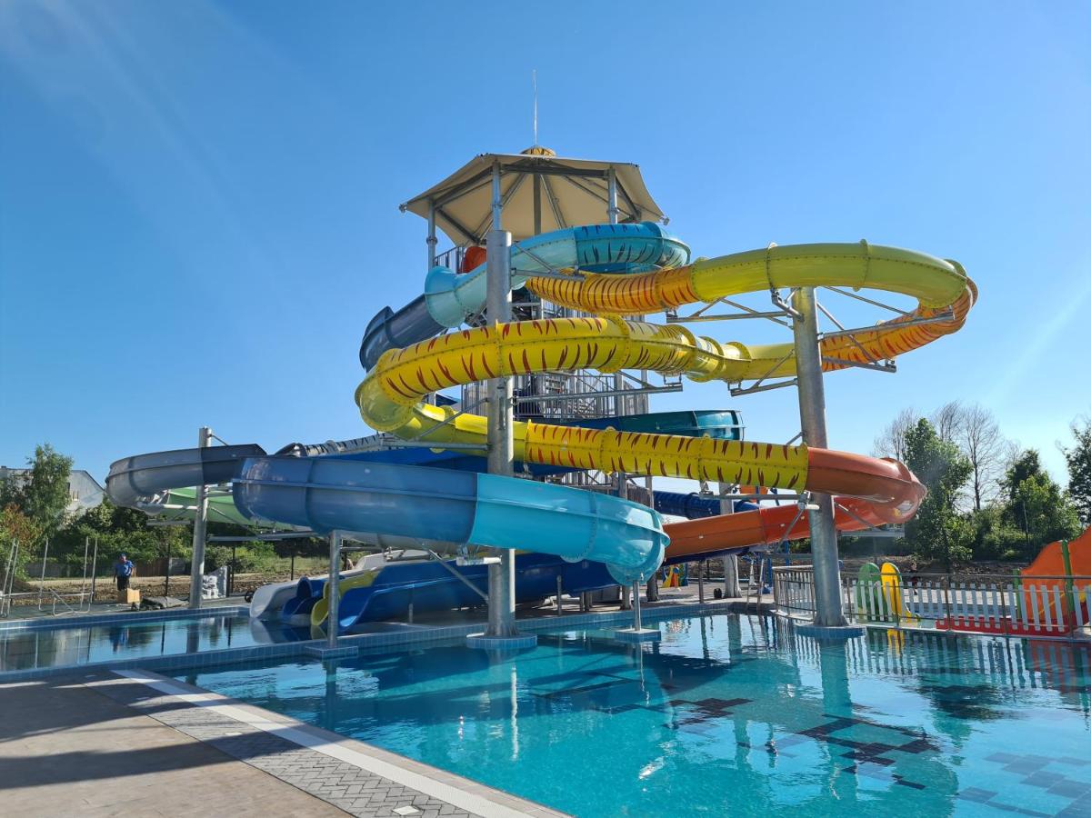 Tarsis Club & Aquapark - All Inclusive photo