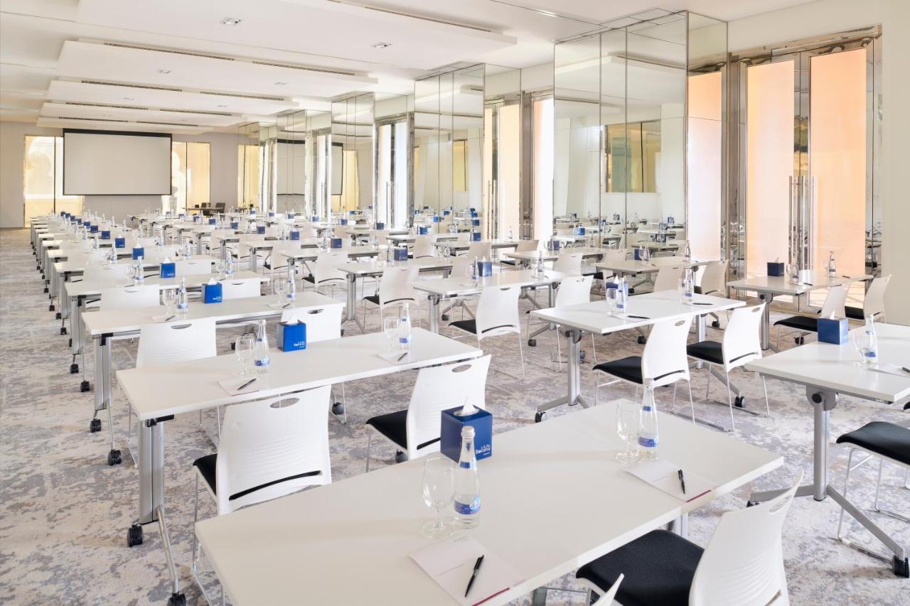 Arjaan by Rotana - Dubai Media City photo