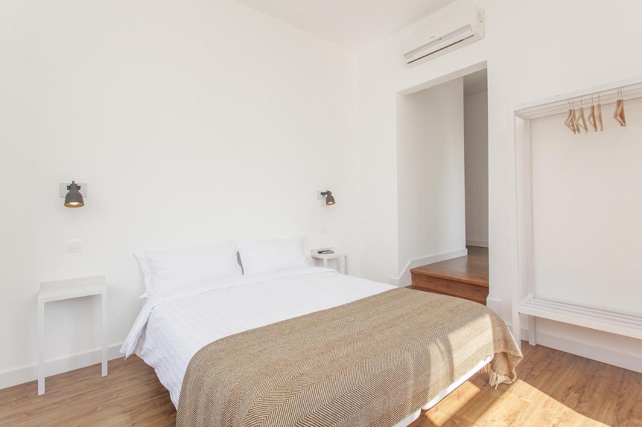 Lisbon Old Town Guest House - 4