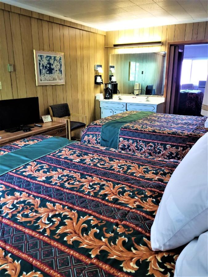 Town House Motor Inn — photo 14