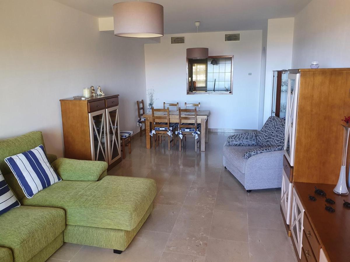 Tranquilo Apto en Duquesa Village (España Manilva) - Booking.com