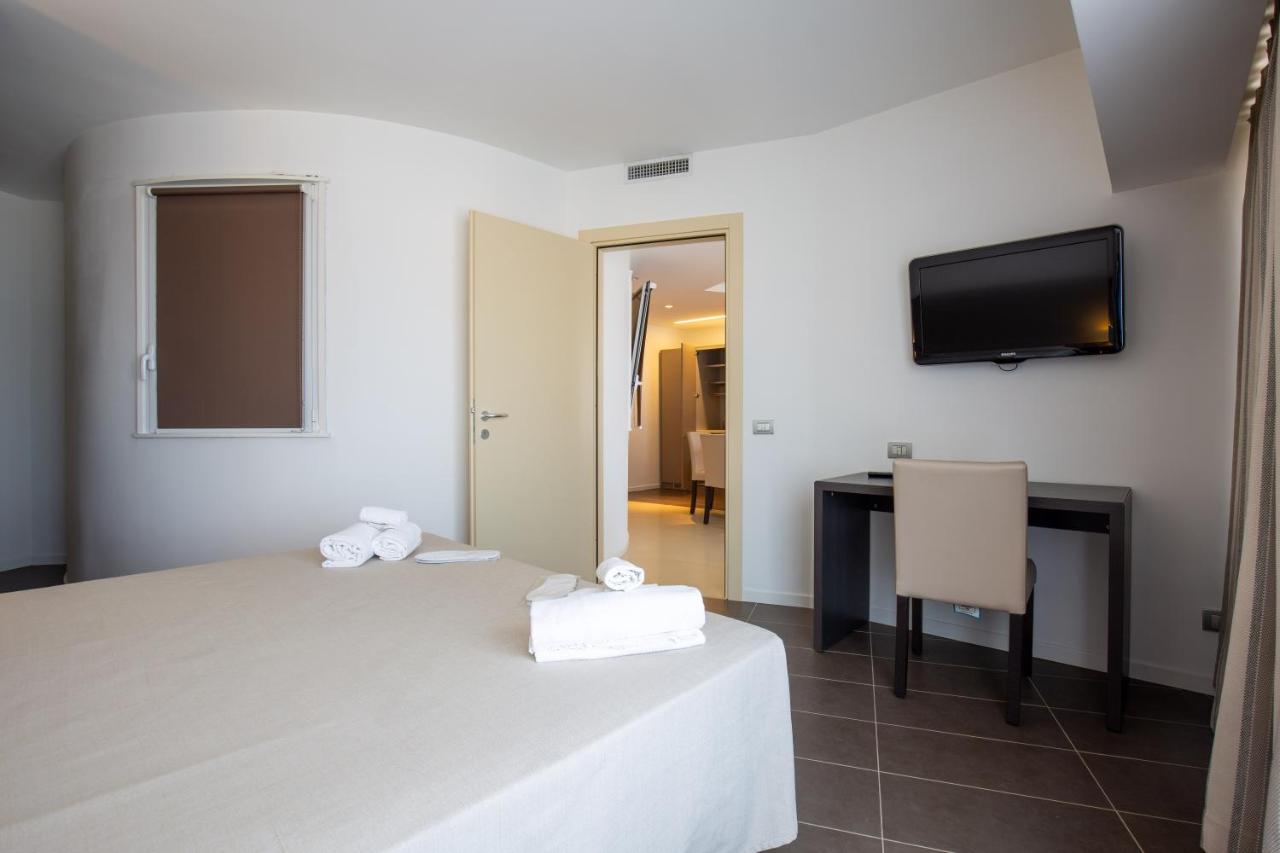 Hotel Poseidon photo