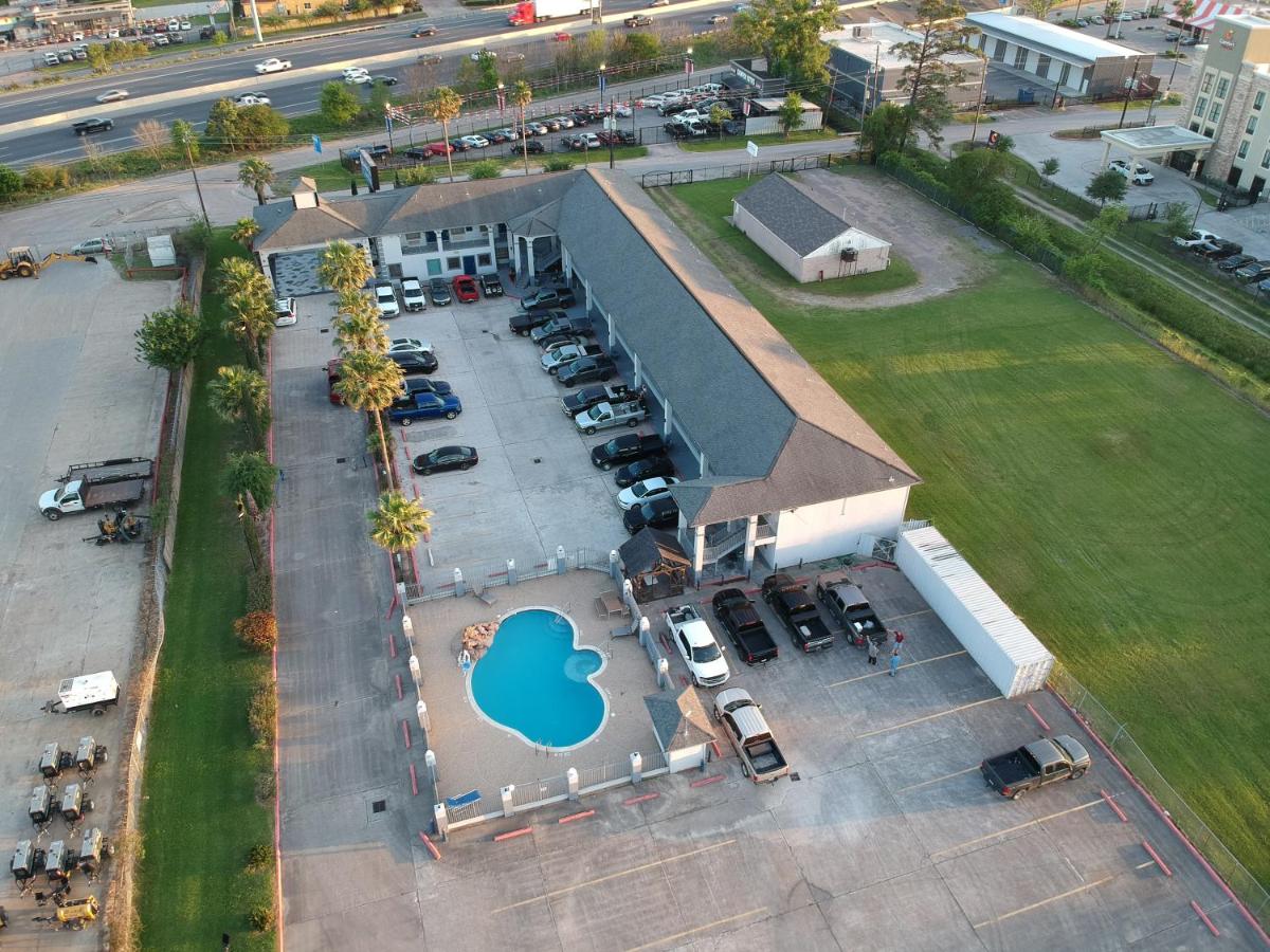Sunrise Motel — photo 10