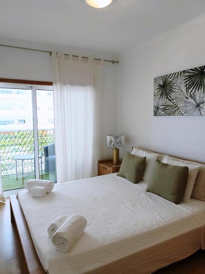 S. Soares Riviera Flat