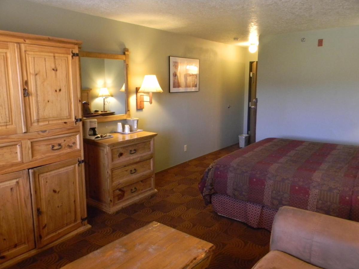 New Summit Inn — photo 23