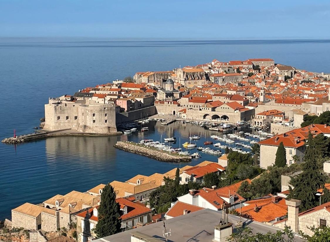 BEAUTIFUL APARTMENT,AMAZING VIEW!, Dubrovnik – päivitetyt vuoden 2022 hinnat