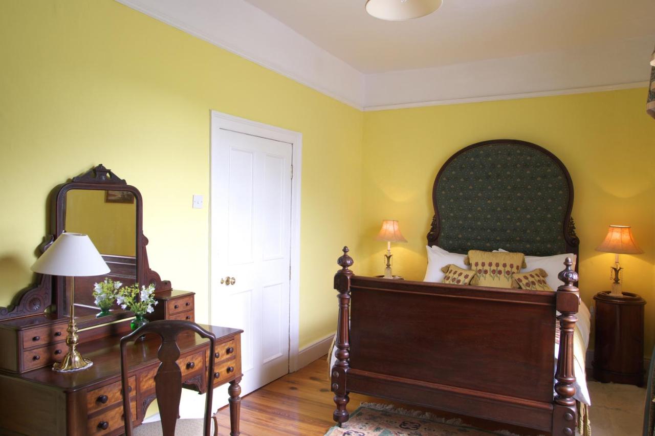 Viewmount House, Longford Town