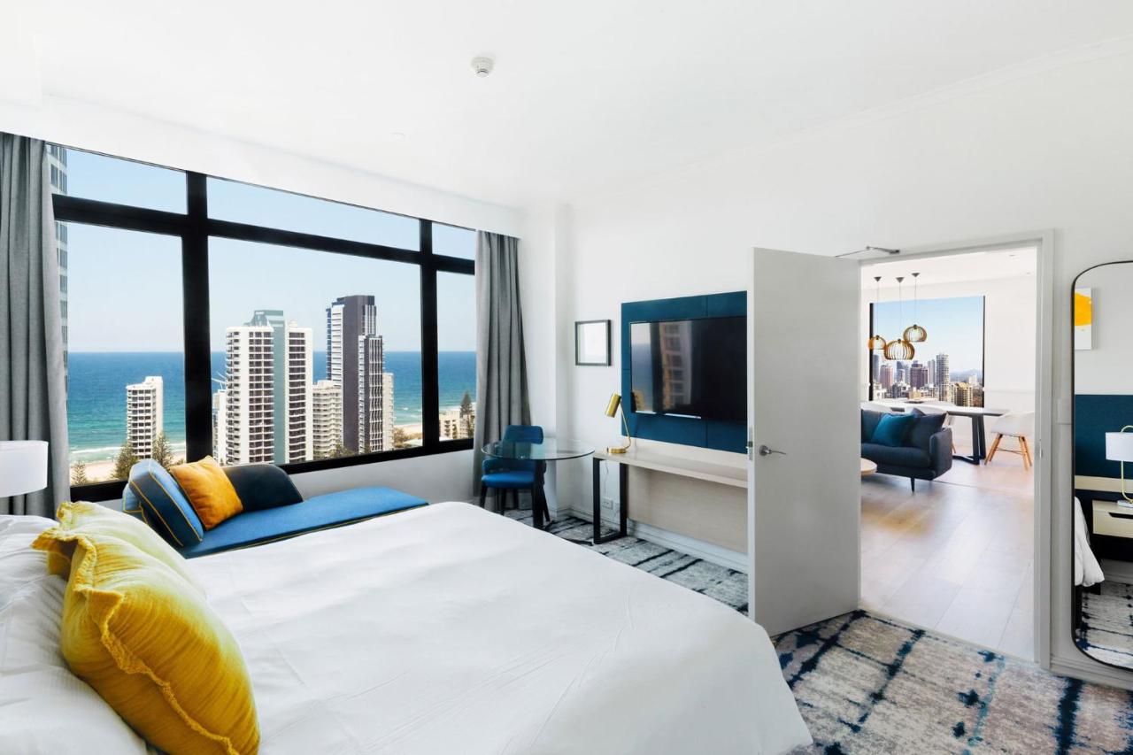 voco Gold Coast, an IHG Hotel photo