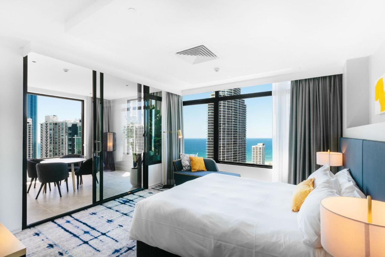 voco Gold Coast, an IHG Hotel photo