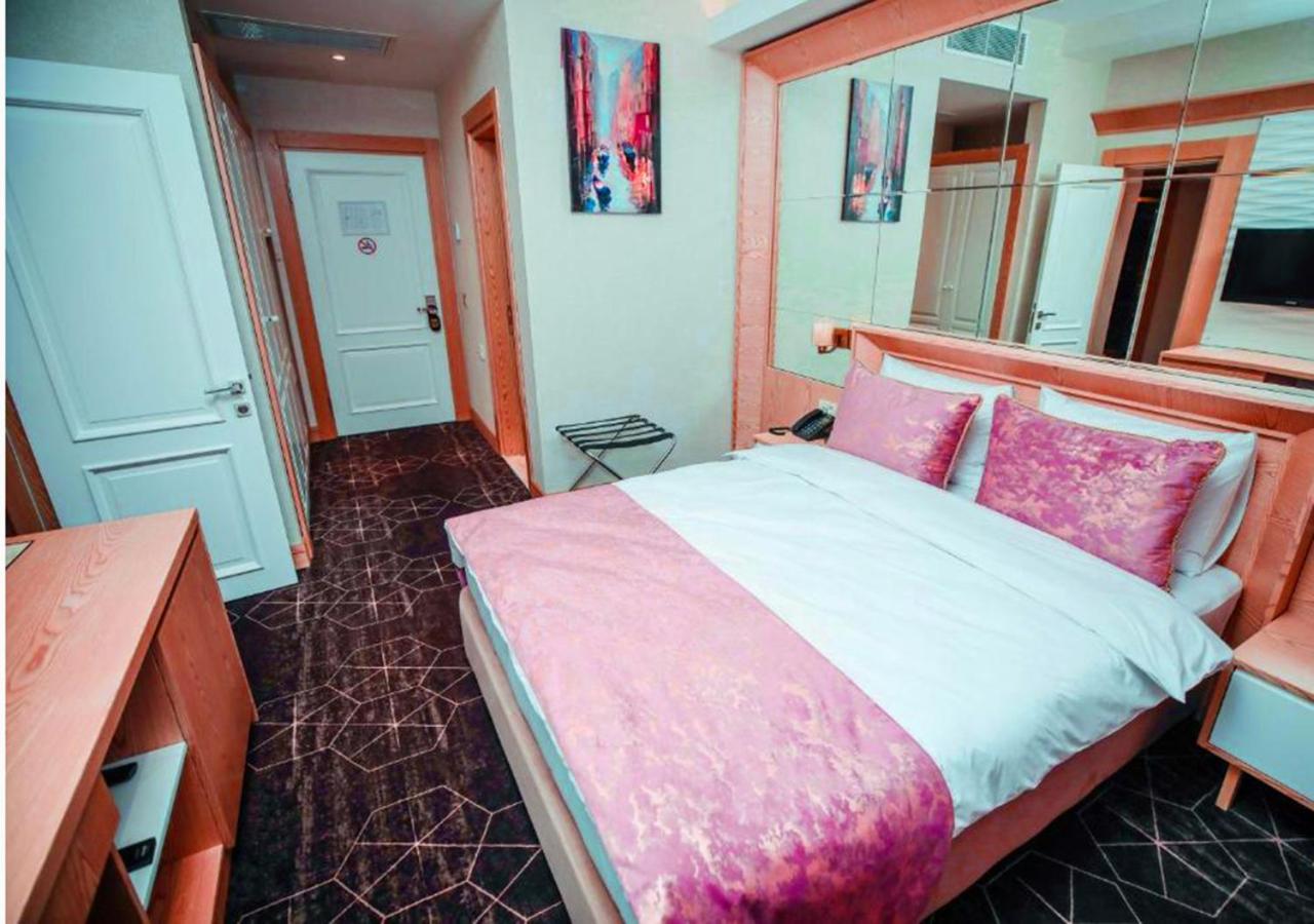 Regal Inn Badamdar Hotel photo