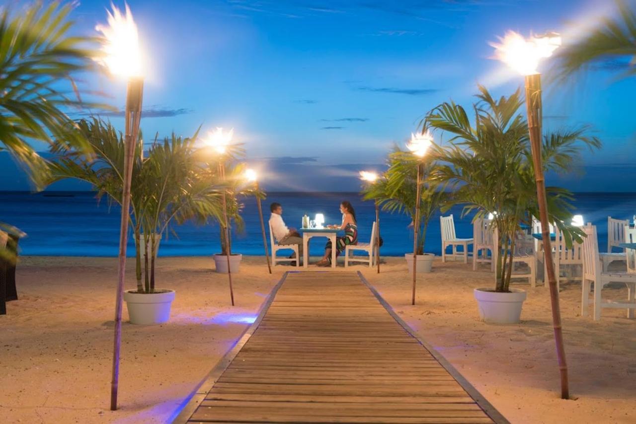 Divi Aruba Phoenix Beach Resort photo