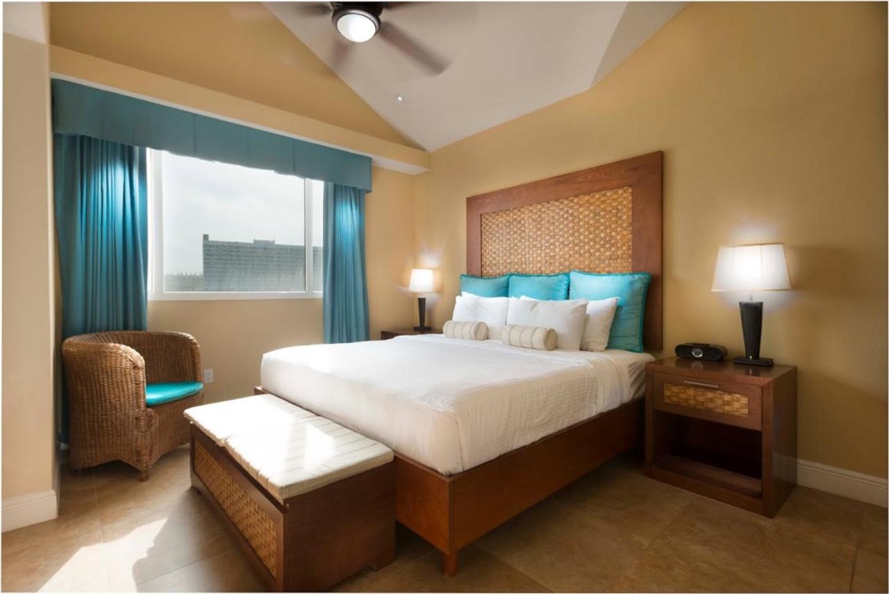 Divi Aruba Phoenix Beach Resort photo