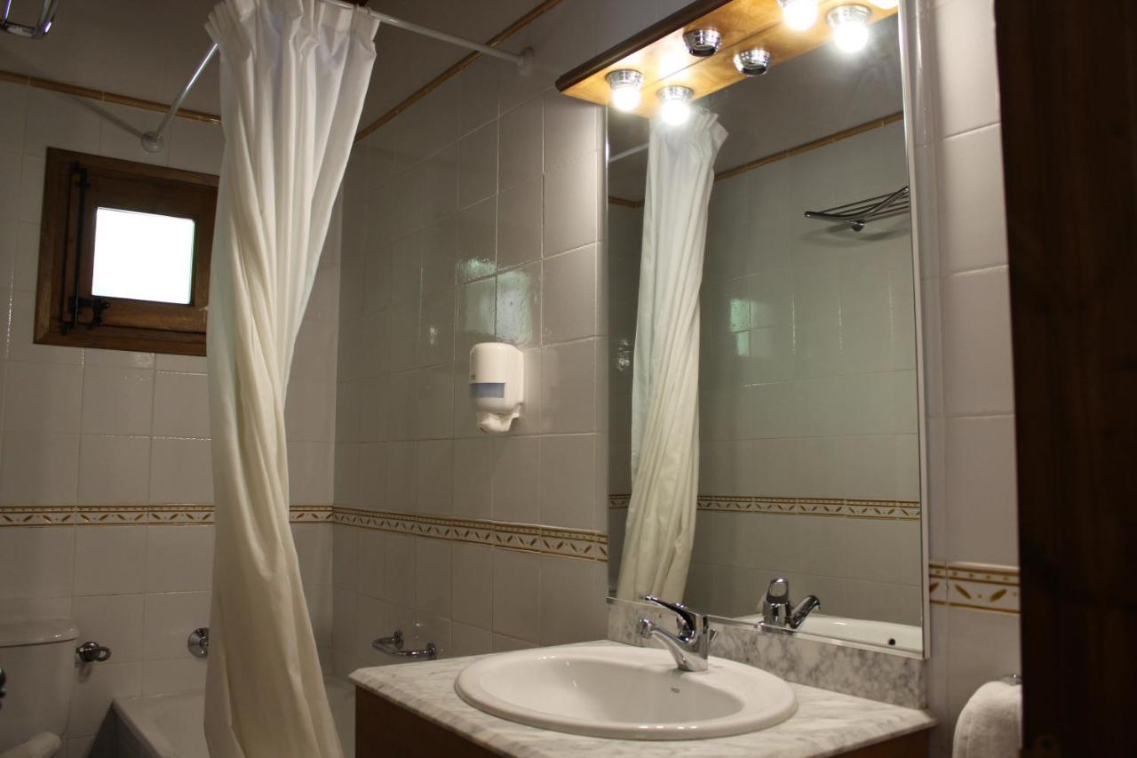 Casa Teresina, La Plana de Mont-Ros – Updated 2022 Prices