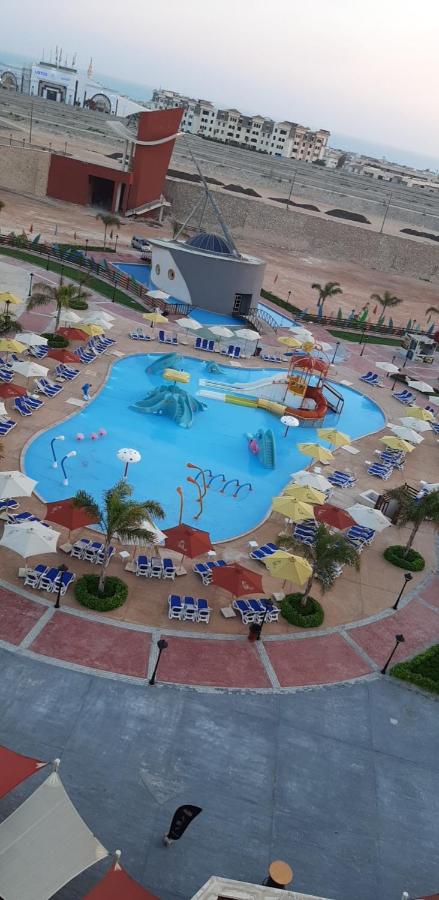 Water park: Studio apartment, Aqua View Resort, North coast