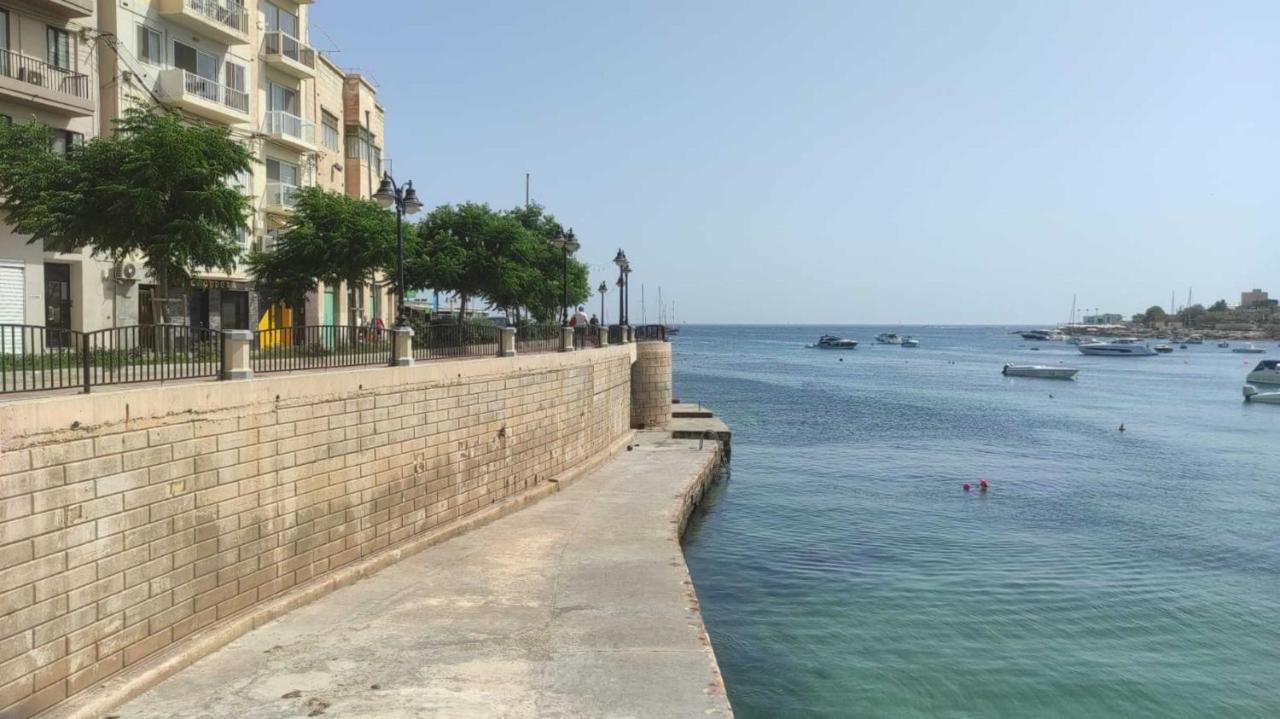 Beach: San Salvatore Home