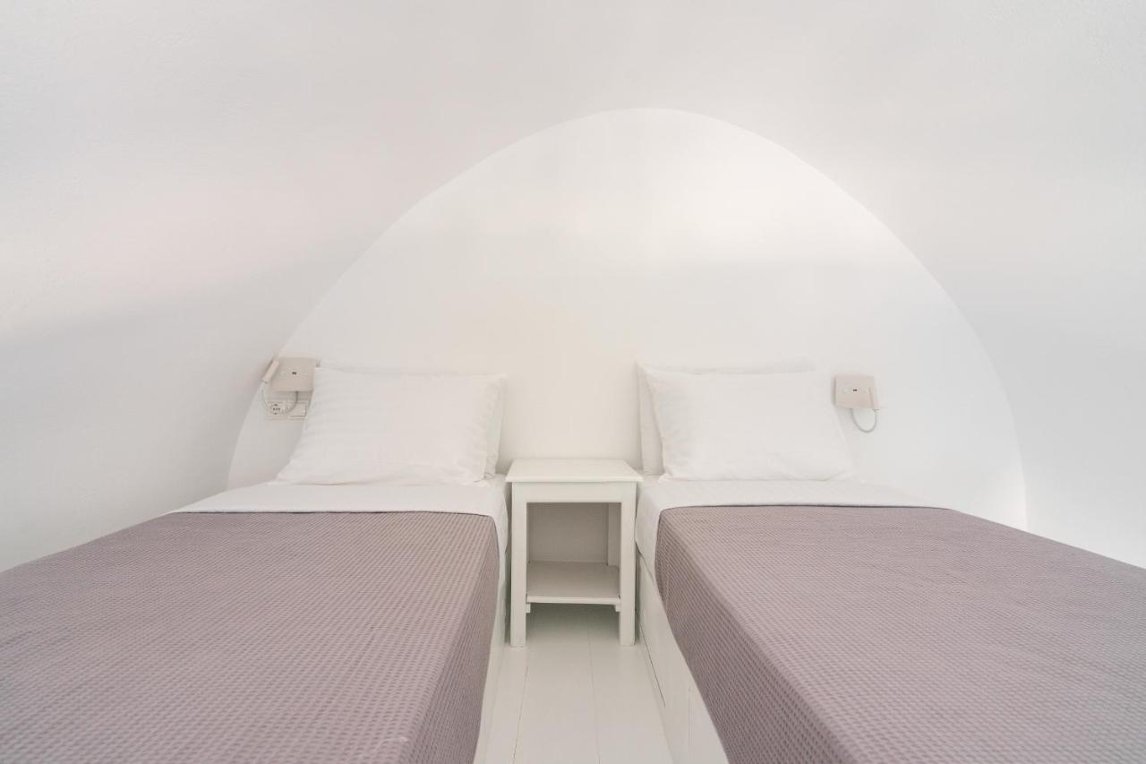 Oia Cave Loft - 2