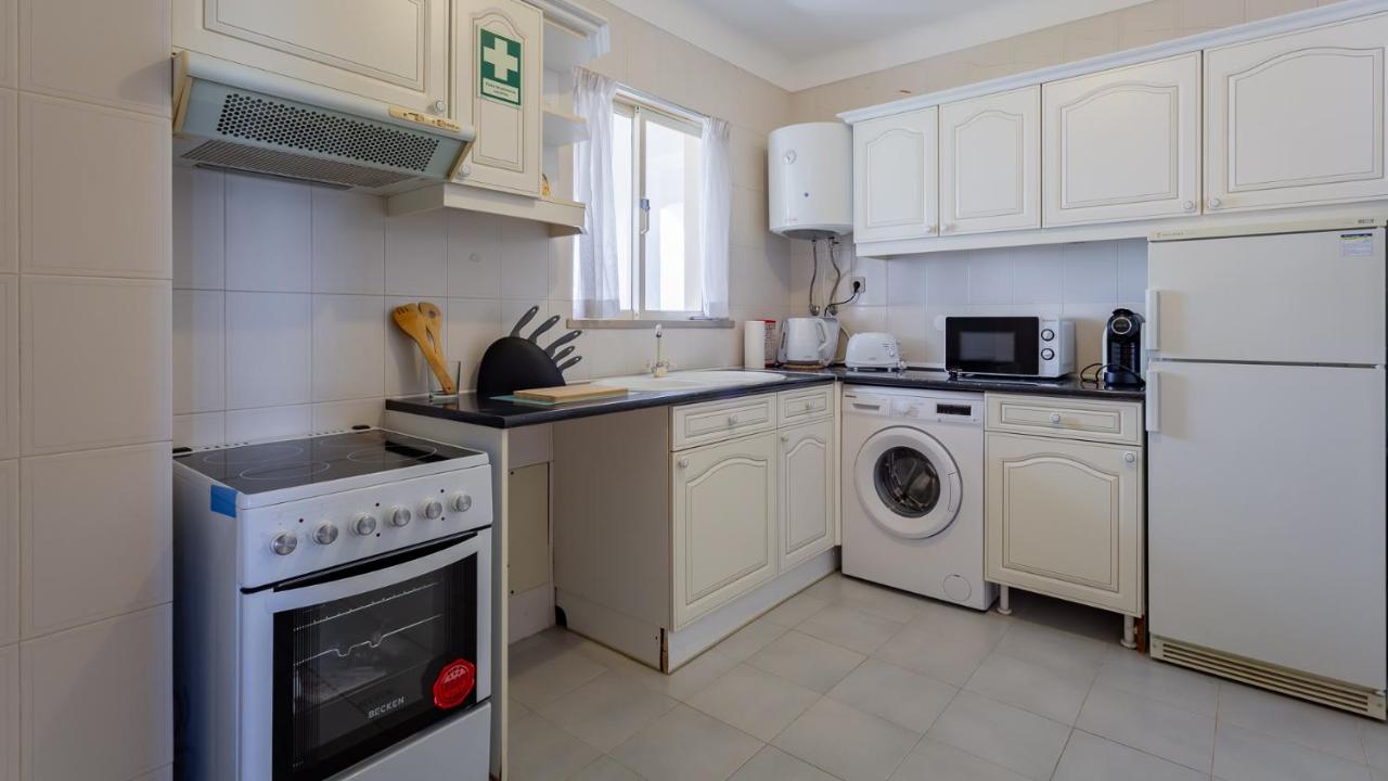 Sun House by LovelyStay - 4