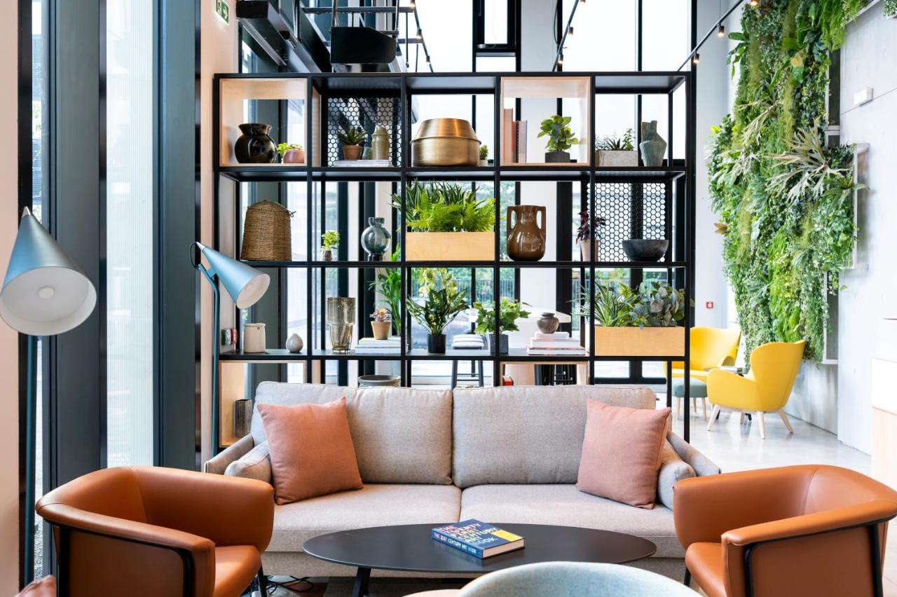 Staycity Aparthotels Paris La Defense - 5