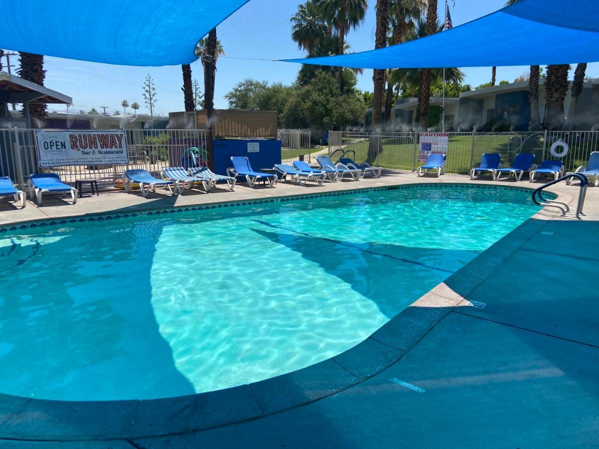 Heated swimming pool: CCBC Resort Hotel - A Gay Men's Resort
