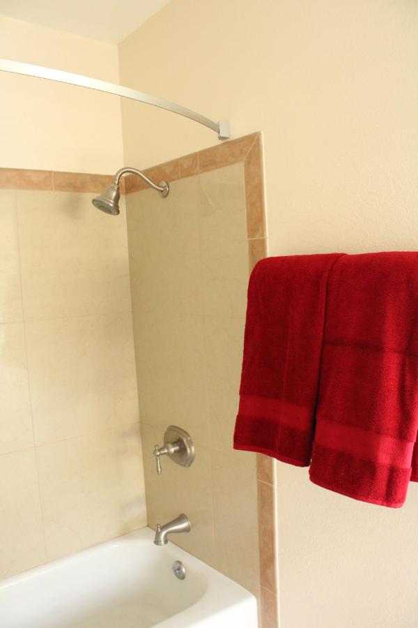 American Travel Inn — photo 15